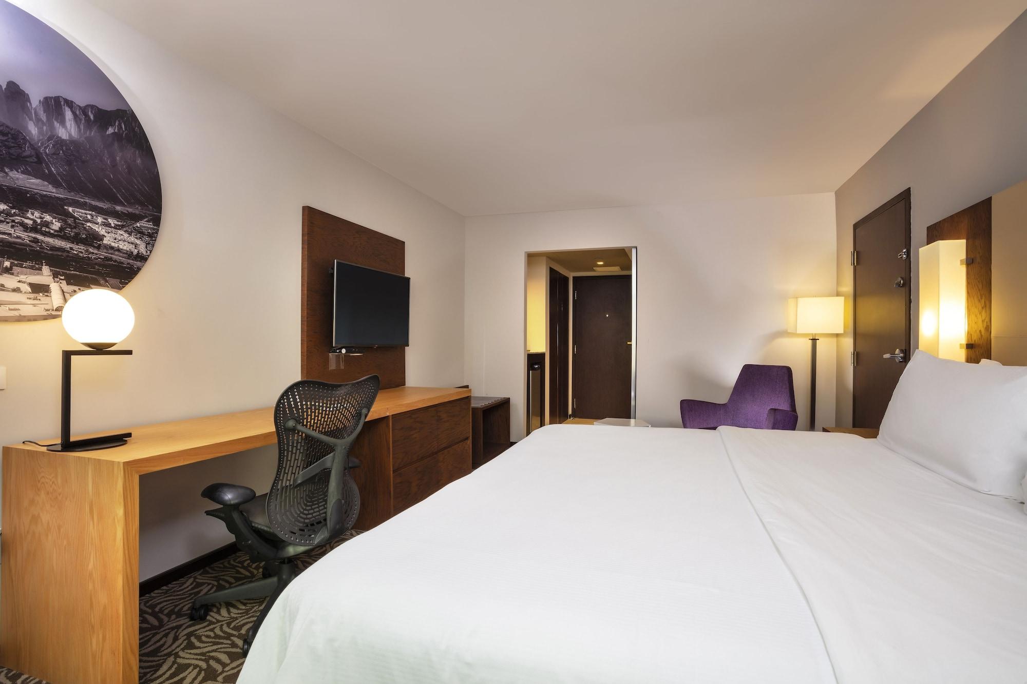 Krystal Urban Monterrey San Jeronimo Hotell Eksteriør bilde