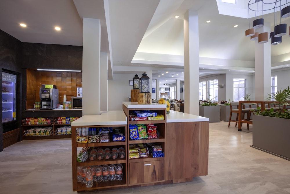 Krystal Urban Monterrey San Jeronimo Hotell Eksteriør bilde