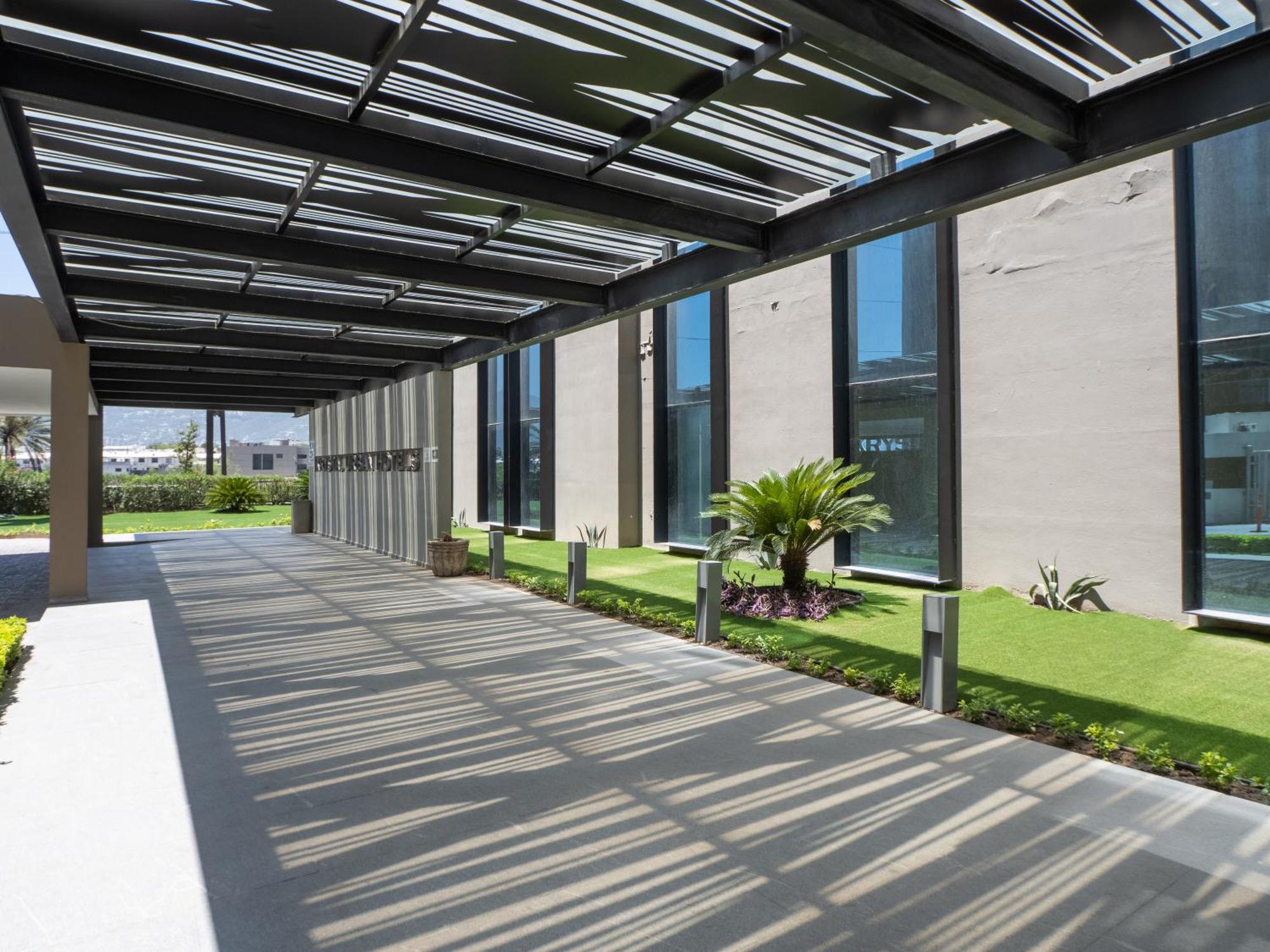 Krystal Urban Monterrey San Jeronimo Hotell Eksteriør bilde