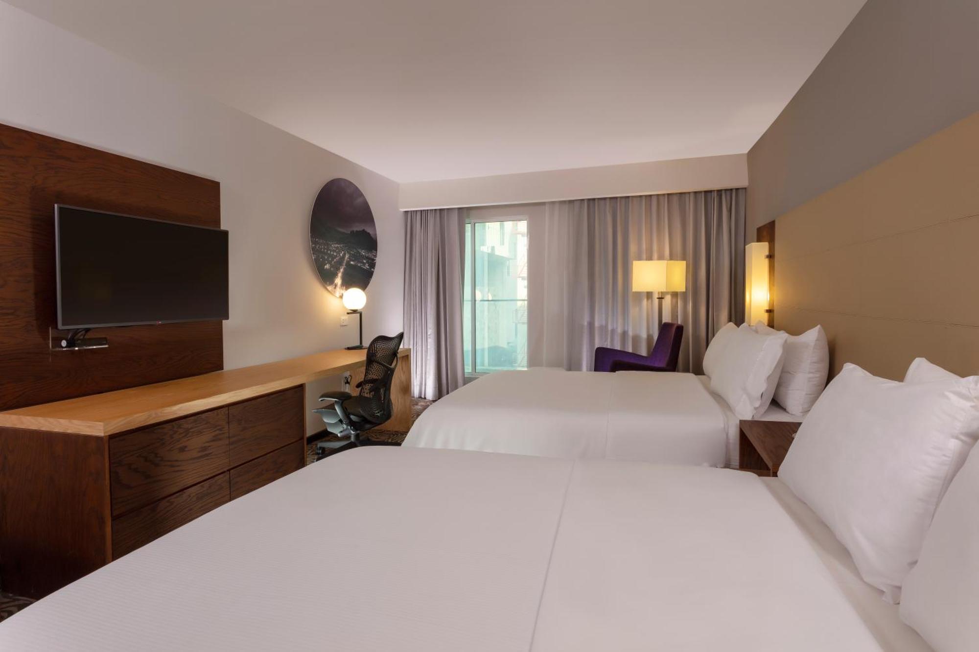 Krystal Urban Monterrey San Jeronimo Hotell Eksteriør bilde