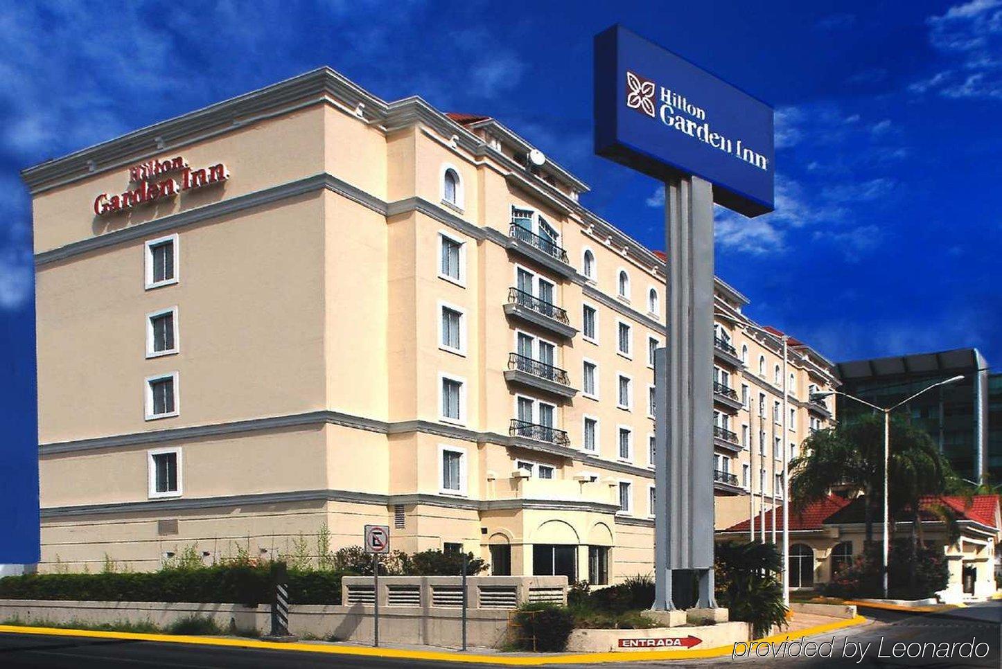 Krystal Urban Monterrey San Jeronimo Hotell Eksteriør bilde