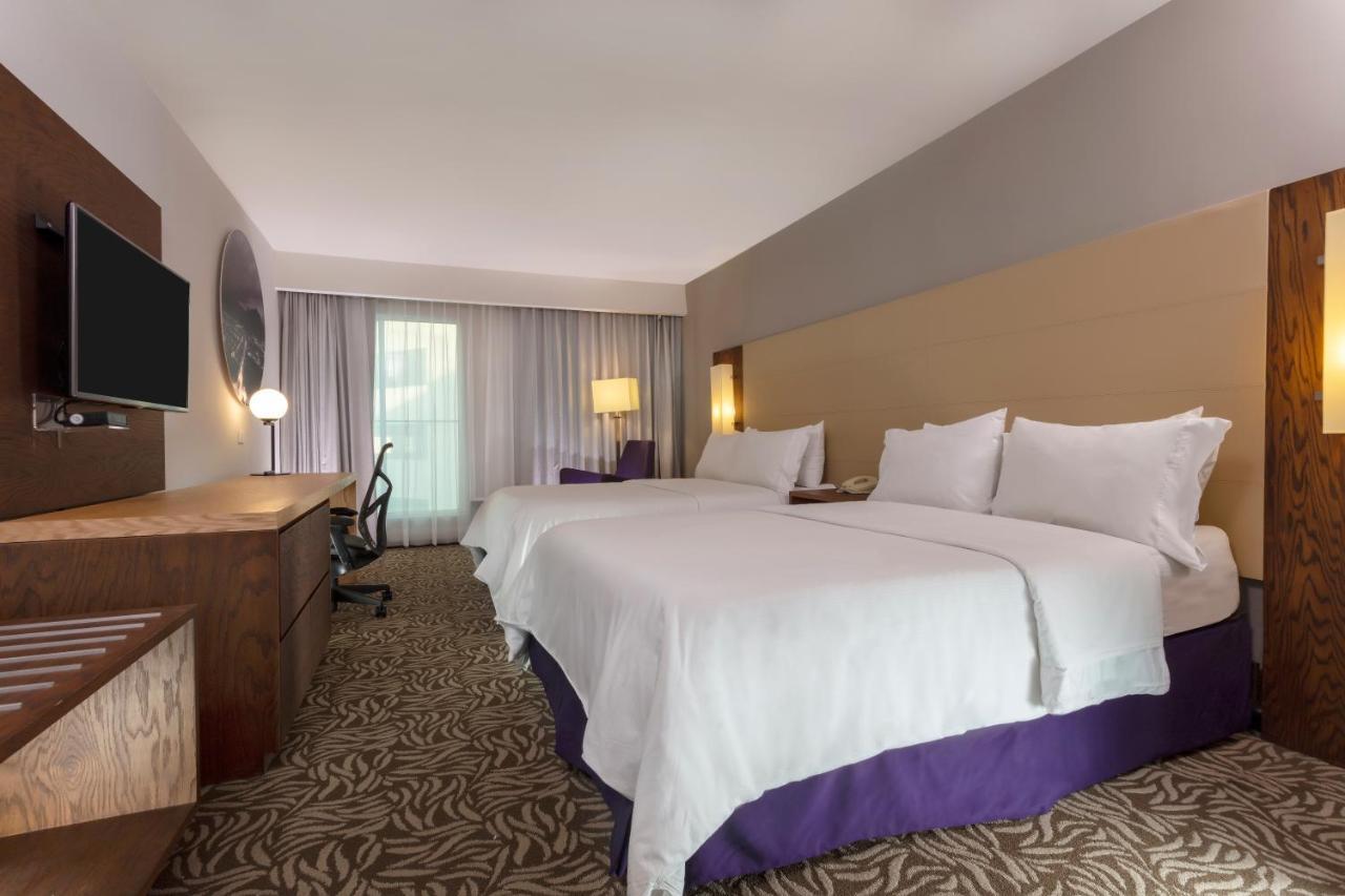 Krystal Urban Monterrey San Jeronimo Hotell Eksteriør bilde